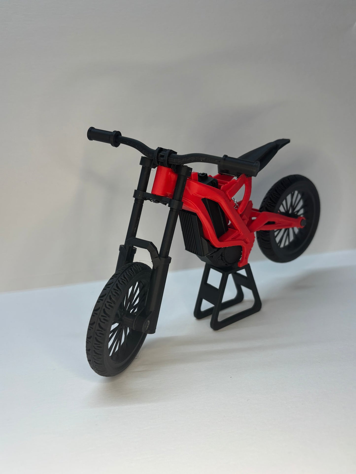 Mini Surron Light Bee X Scale - Czerwony