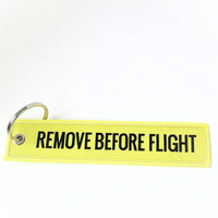 Haft "REMOVE BEFORE FLIGHT"